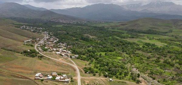 تویسرکان یکی از شهرهای دیدنی استان همدان به شمار می رود تویسرکان یکی از شهرهای دیدنی استان همدان به شمار می رود